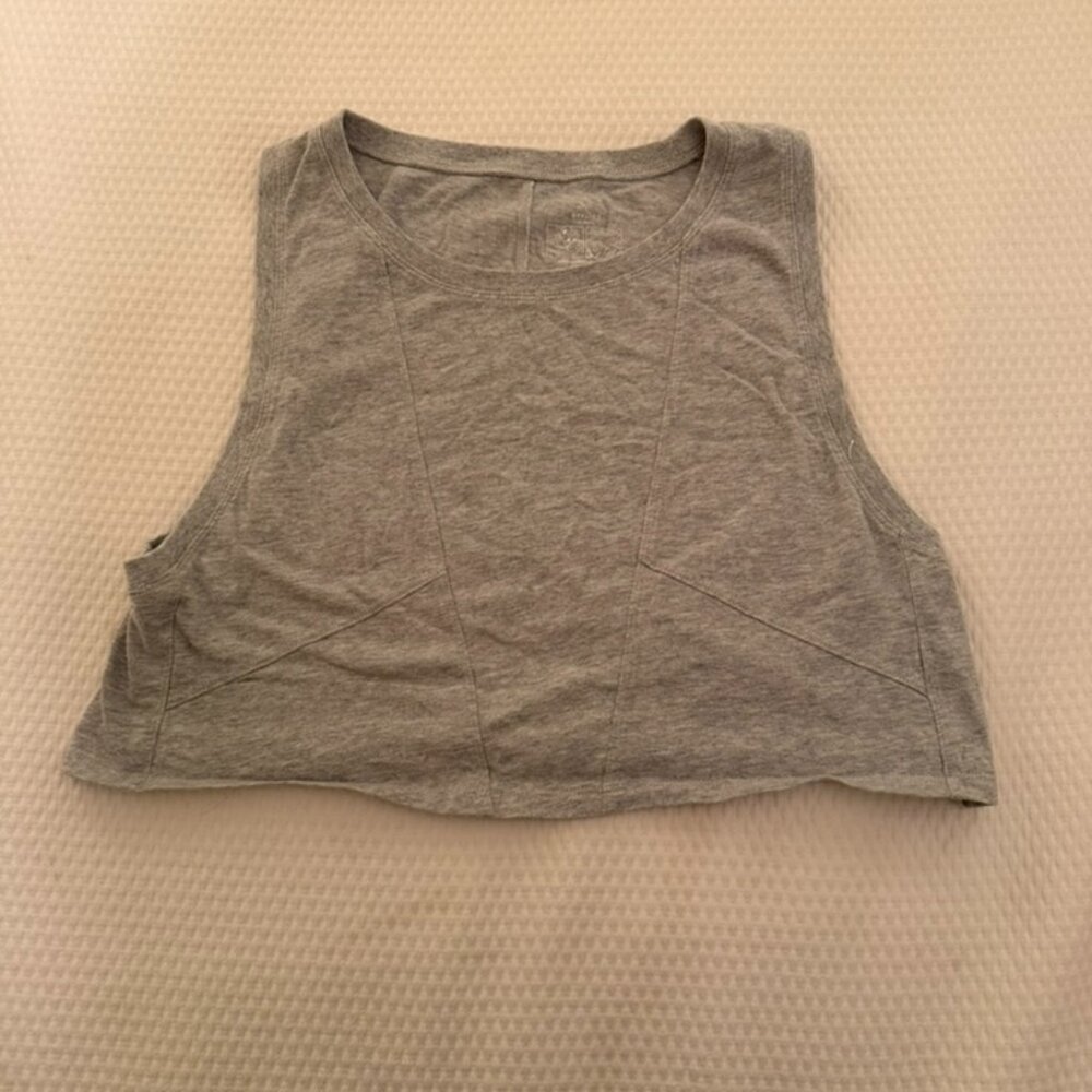 Aerie Women's Grey Crop-top/workout tank top